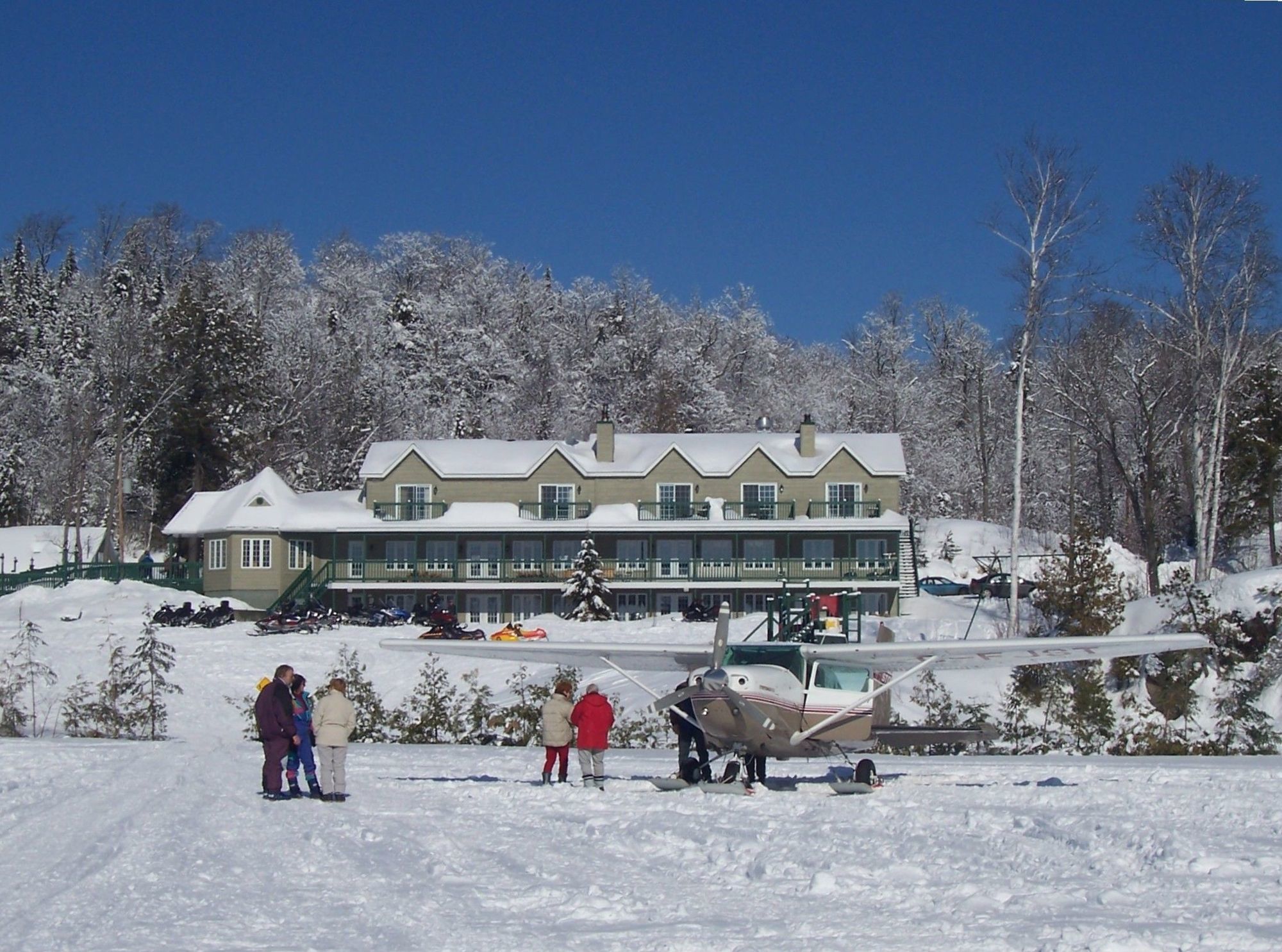 Pourvoirie Du Lac Blanc Saint-Alexis-des-Monts Dış mekan fotoğraf